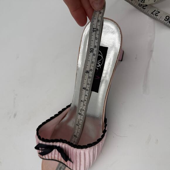 Pleaser Pink & Black Vintage Slip On Pumps Size 14 - Picture 10 of 10